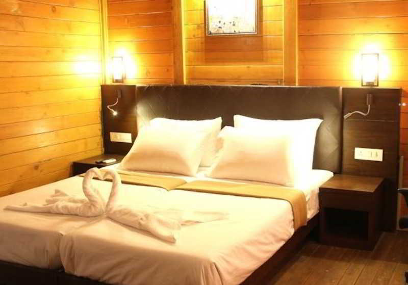 เบรามาร์ บีช รีสอร์ต Hotel บีนอลิม ภายนอก รูปภาพ
